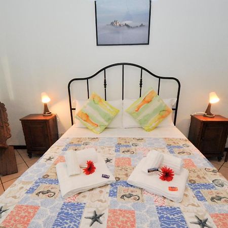 Piazzadarmi 76 Apartment Ancona Bagian luar foto