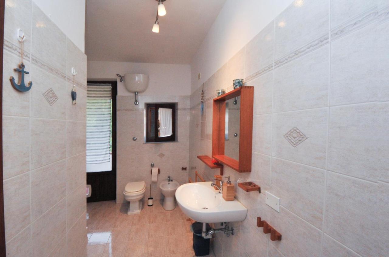 Piazzadarmi 76 Apartment Ancona Bagian luar foto